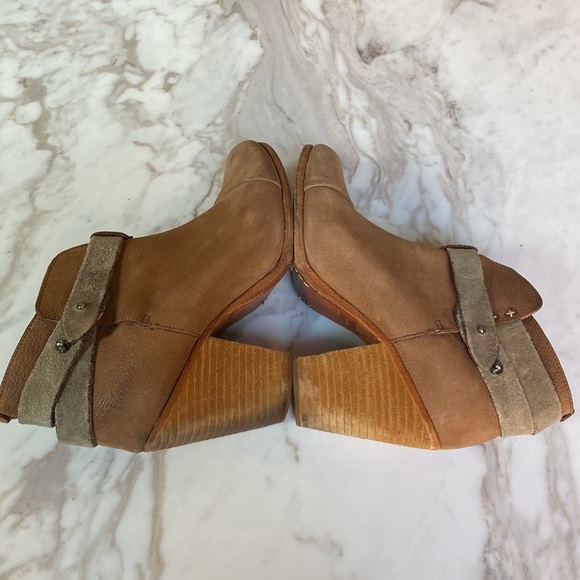 Rag & Bone Harrow Tan Suede Distressed Leather Harness Heeled Ankle Boots 6.5 - Picture 1 of 9